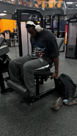 Ain’t nothing better then leg days real pain 😮‍💨😈#fyp #gymrat #viral #foryoupage #gym 