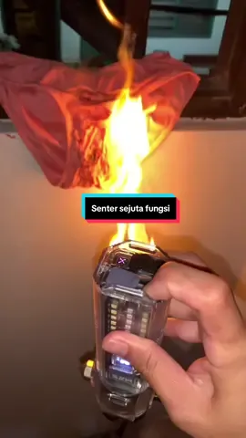 Senter sejuta fungsi cocok untuk segala aktivitas malam kalian #sentersafety #sentersuperterang #senterh2s #senter10in1 #senterzoominout 
