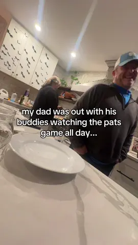 this is a very average day at my house. i cant believe this is the first time i've thought to pick up my phone...