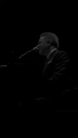 صوتك لو هجر سمعي ….🤍🕊️ #مجرد________ذووووووق🎶🎵🖤 #Ⓜ️ #مروان_خوري #قولك #marwankhoury 