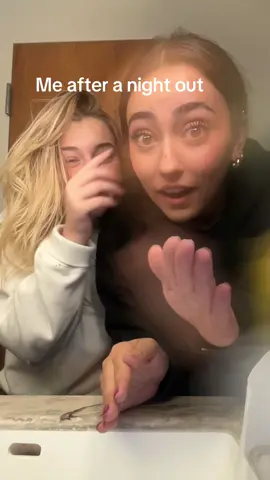 I was genuinely feeling something then realized my camera was just dirty 🙄🙄🙄