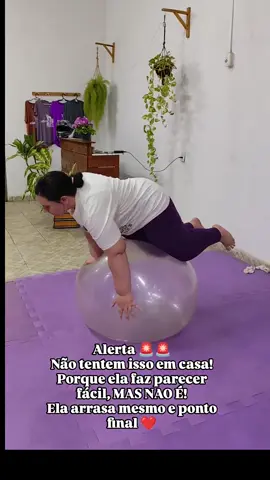 Pilates na parede 🧘‍♀️  #pilates #saude #BemEstar #mulheres #mae 