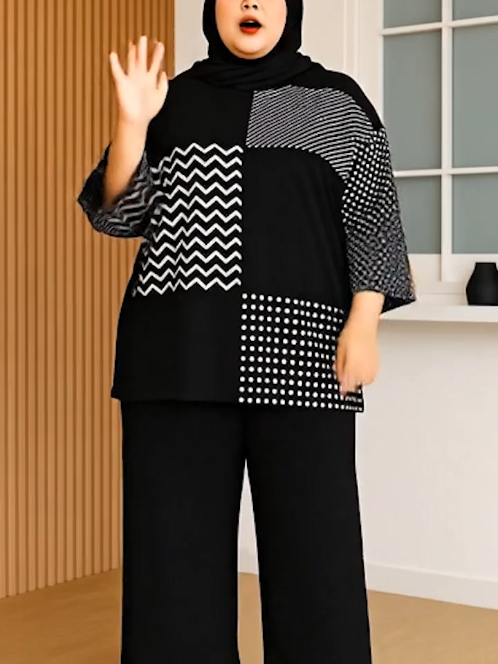 one set wanita kekinian jumbo hitam motif dot garis