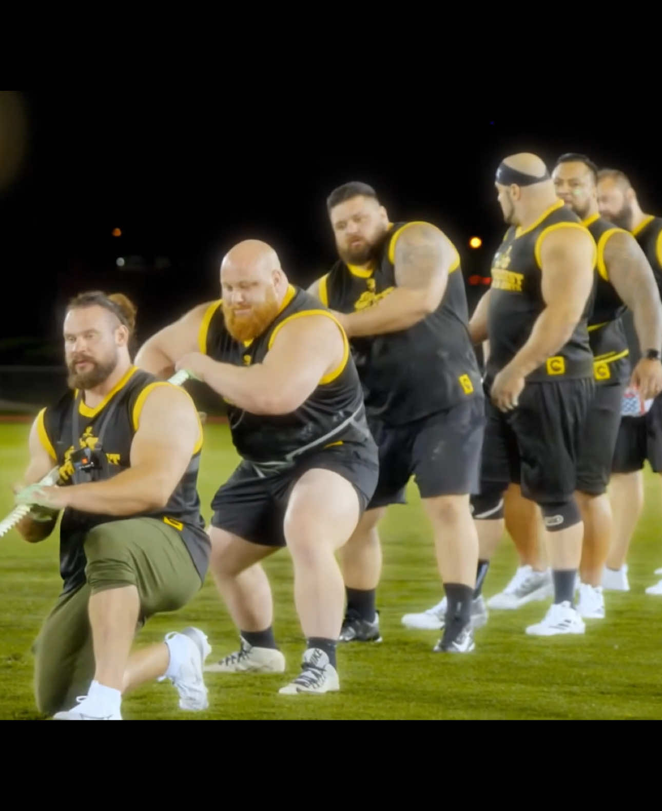 จะเป็นยังไงเมื่อนักกล้ามต้องมาแข่งวัดแรงกับเด็ก100คน💪🔥😱👦#วันนี้ #ฟีด #มาแรง #เกม #แข่งขัน 