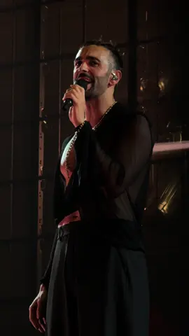 Luce. #MarcoMengoni #MengoniLiveInEurope 