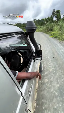 At list mi sawe lo singsing 😅😭👣❌✔️#vanimoinland #pngtiktok🇵🇬 #virralvideo #psmangi😳🐊🏝️ #nks 