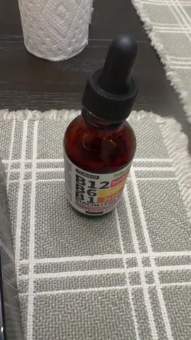 #glutenfree #nonGMO #madeintheUSA Looking for a B vitamin boost that actually tastes good?  This liquid B-Complex from #NUSAVA is raspberry-flavored, vegan-friendly, and made right here in the USA 🇺🇸 No pills, no hassle — just drop, go, and feel good about what you’re taking. Clean ingredients. Lab-tested. Easy to absorb.
