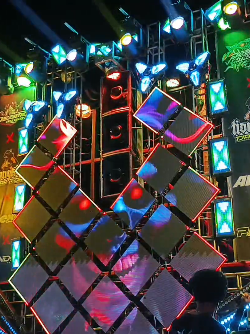 HOREG PREMIUM 👍 CINEMATIC KARNAVAL GAMPINGAN 2K25 #gampingan #karnavalsoundsystem #allingampingan🔥 #soundhoregjawatimur #horegmalang 