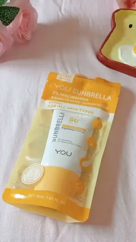 sunscreen dengan cooling sensation 👀🫣💗✨ #sunscreen #sunscreenviral #sunbrellasunscreen #yousunbrella #fyp 