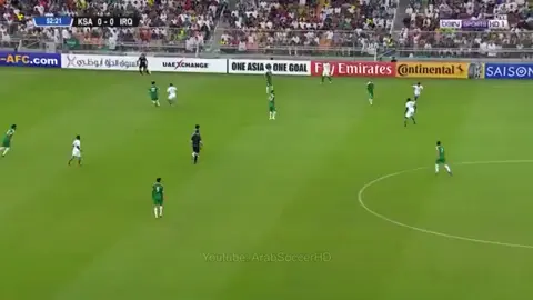 ‏تصفيات كاس العالم السعودية والعراق 2018.. المباراه هذي مستحيل احد ينساها هدف يحيى الشهري التاريخي في ملعب الجوهره عينك على الهدوء وركن الكوره لزاويه الصعبه صخب جماهيري ، وجنون روؤف خليفه 😰#تصفيات_كأس_العالم #FIFAWorldCup2026 