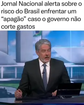 O Jornal Nacional destacou que o Brasil pode enfrentar um risco de apagão caso o governo não adote medidas para controlar os gastos públicos. (Reprodução: TV GLOBO) #JornalNacional #Globo #Governo #Apagao #reportagem 