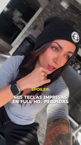 Storytime: Ando buscando al repartidor que trae 7 posters míos 🤣 . . #storytime #storyteller #chismesito 