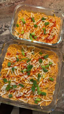 my new go to football sunday meal🍗🏈🌭 #football #footballsunday #buffalochickendip #cooking #recipes 