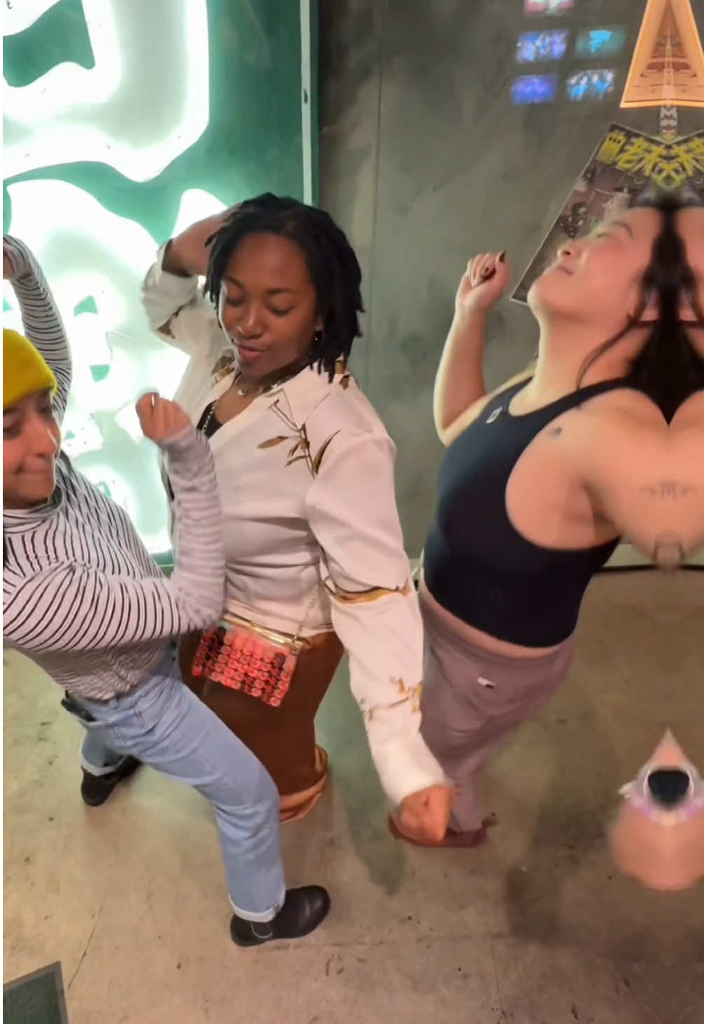 introducing the nyc x cocokind crew 🍎  @chelsea larson @P @noah young @Ren 🧸🍓 @Rachel | SF @Paige 💧 @Kelsey | beauty content 💧 @cocokind  #brandtrip #getcrazy #relatable #nyc #danceparty 
