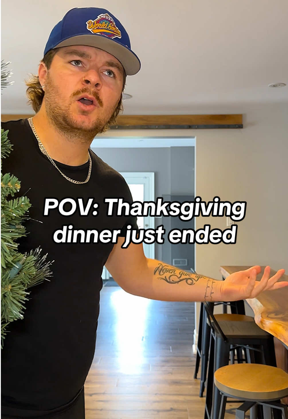 As soon as we clean up from Thanksgiving dinner it’s time to put up the Christmas decorations ❄️🎅🎄 #thanksgiving #thanksgivingdinner #christmasdecorations #christmastime #christmastimeishere 