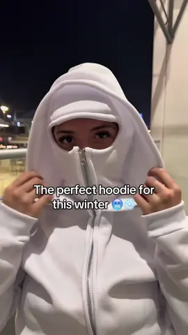 The perfect hoodie for this winter 🥶❄️