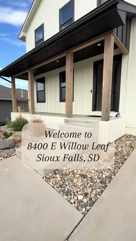 Dreaming of being in a dream home before the end of 2025? Well this home is just waiting for it’s new owners. 😉 Located in Eastern Sioux Falls (Brandon school district) this modern farmhouse style home is ready to have you swooning from top to bottom- 4 bed | 3.5 bath | 3 stall garage  & still time to make it yours & impress at your 2025 holiday parties. ✨ Ready to take a look for yourself? Reach out! 📱 (605) 553-4371 —- Erin Biwer REALTOR Keller Williams Realty Sioux Falls  —- Listed by: Shaina Goedtke- Keller Williams Realty