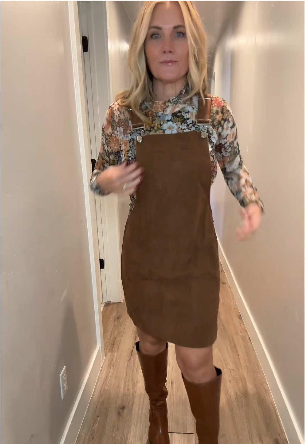 Overall Dress #dress #overalls #fallfashion #tiktokshopcreatorpicks #tiktokshopfalldealsforyou 