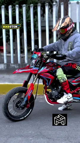 Dm200 Supermotard con los mejores gráficos de @MH Studio 🔥🔥#DM200 #DM300 #supermotard #DM250 #ITALIKA 