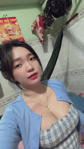 Tim em nhói đau phải cố mĩm cười🤣🤣