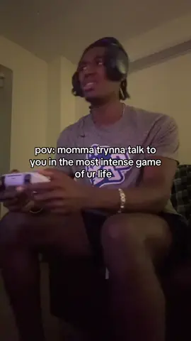 stop signnn? she would always call me at the worst time😂😂😂 #fyp #foryoupage #viralvideo 