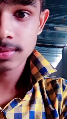 ১ বছর আগে 