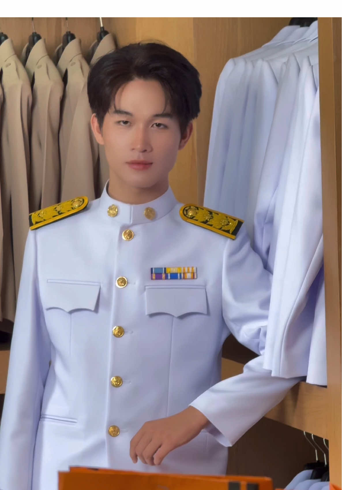 ชุดปกติขาวแบรนด์เอสม่า #ชุดข้าราชการอุดรธานี #รับปริญญา #ชุดปกติขาว #ครูผู้ช่วย #รับปริญญาบัตร 