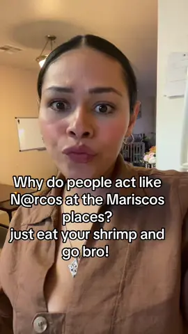 Specially when they have live music and they pay them to sing on their table 🤦🏻‍♀️😆🫢 #fyp #contenido 