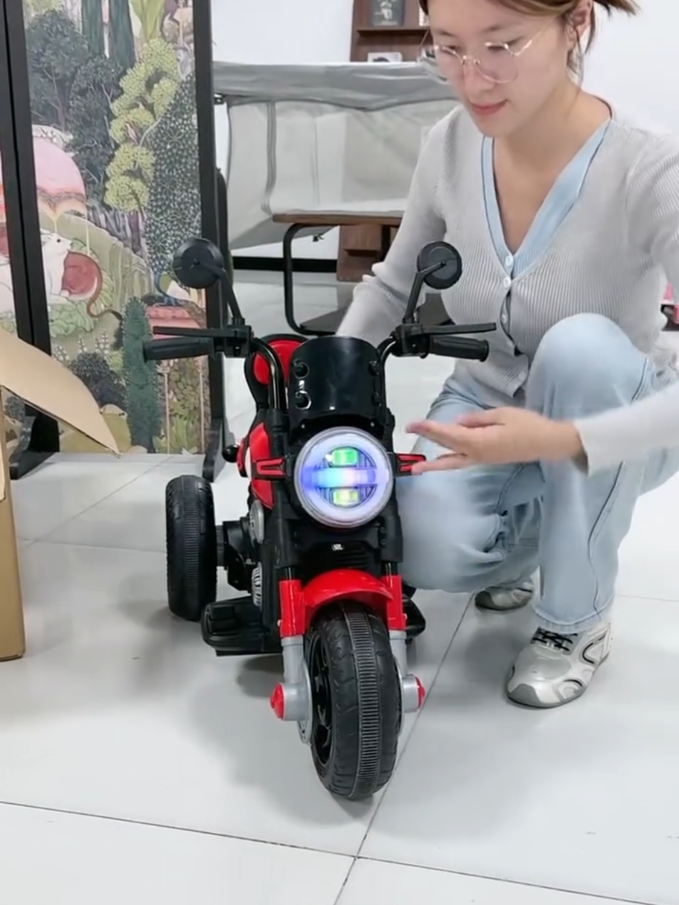 nih ada motor aki buat si kecil keren banget ya #mainananak #motoraki #motoranak #viraltiktok #fyppppppppppppppppppppppp 