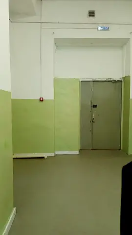 анонимусы выходят в дверь #tiktok #анонимусы_2.0 #анонимус #2021 #снюсоед 