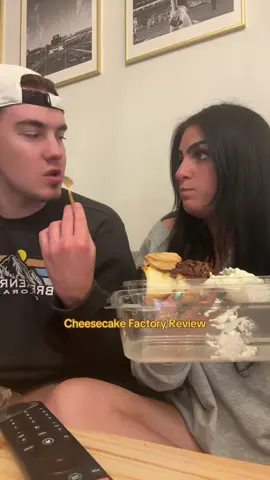 Cheesecake Factory Cheesecake Review🤘🏼🤘🏼🤘🏼#cheesecake #cheesecakefactory #fall #october #foodreview @Matt 