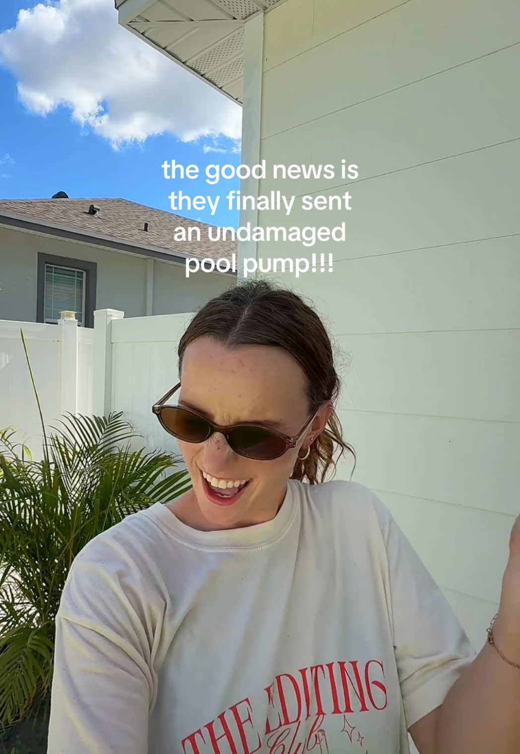 Hahaha ohhh I mean atleast we got a few months of a nice sparkling clean pool after my weeks of hard work because it was brown when we got the house. There’s hoping it’s a little easier to get back this time around 🫠 #homerenovation #homeremodeling #pooltok #greenpoolcleanup #greenpool 