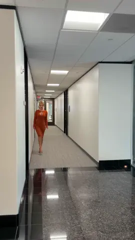 Walking into a new work week feeling confident and organized ✨✨