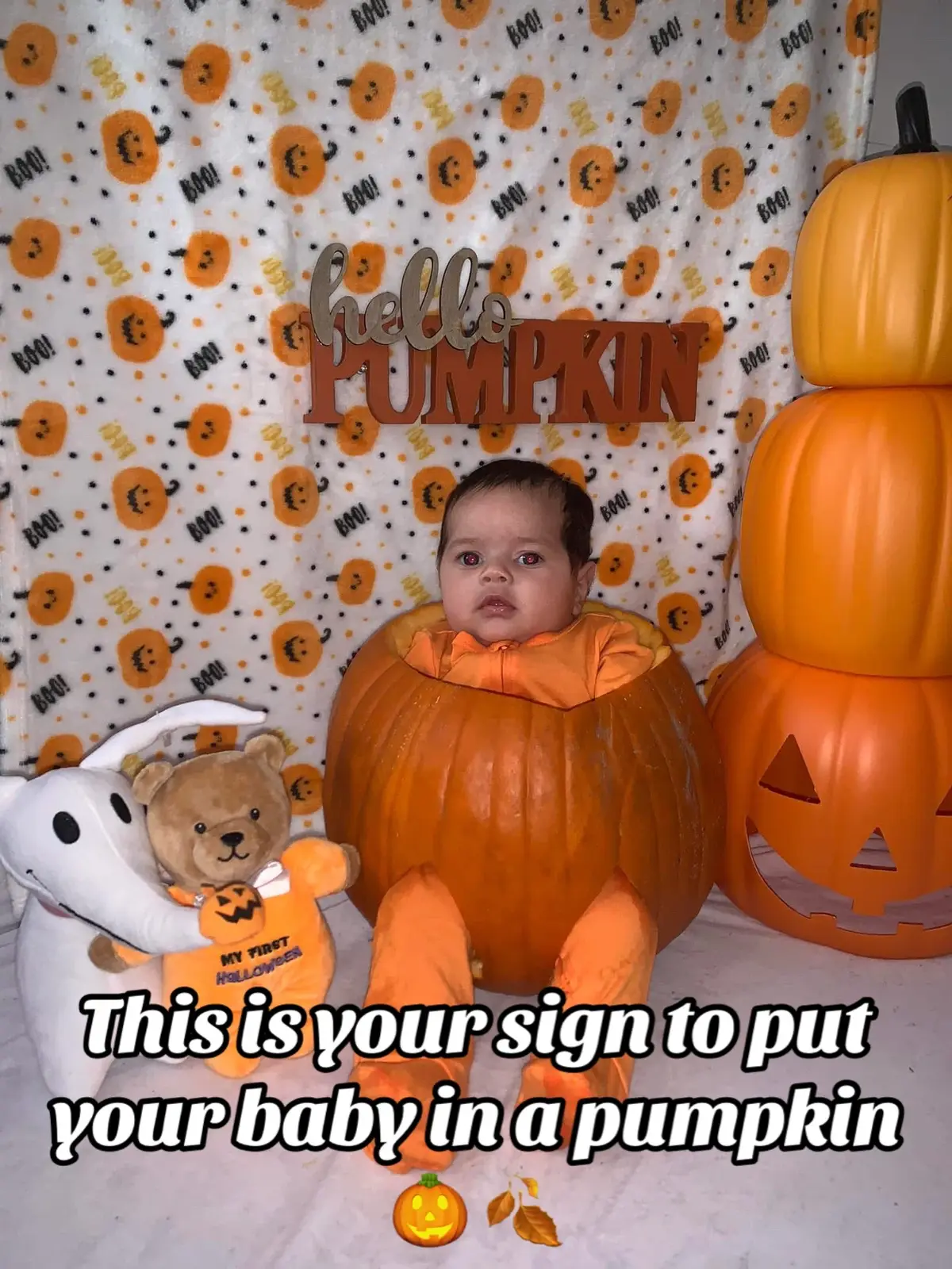 #pumpkinseason #babyinapumpkin #MomsofTikTok #babysoftiktok #fyp 👶🏻🎃