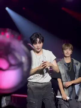 Excuse me Mr. Boo?! 😳 #seventeen #seventeen17_official #seungkwan #booseungkwan #carat 