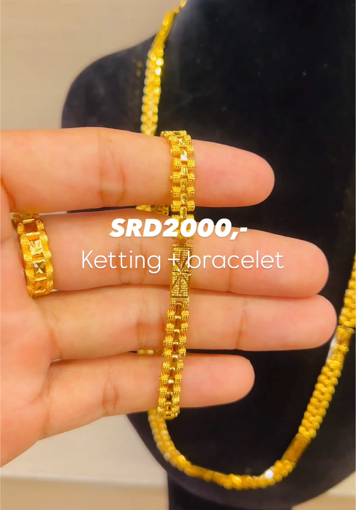 ✨ Ontdek onze Surinaamse 18K Gold Plated Sieraden ✨ Uniek, stijlvol en vol karakter,onze sieraden zijn speciaal ontworpen voor de Surinaamse stijl en gemaakt met een luxe 18K gold plated afwerking. Perfect voor elke gelegenheid, van casual tot chique. 💎 Duurzaam, elegant en betaalbaar ,straal met sieraden die gezien mogen worden! #suriname🇸🇷 #paramaribosuriname🇸🇷 #fypシ #surinametiktokers #597jewelry 