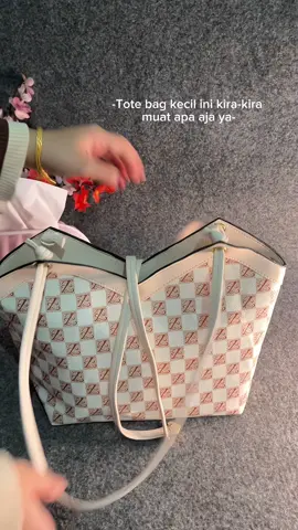 Mana cuma 50 ribuan tapi sebagus ini😭🤪,penemuan tergong bulan ini😫☝🏻 #estelabag #totebagviraltiktok #totebagaesthetic 