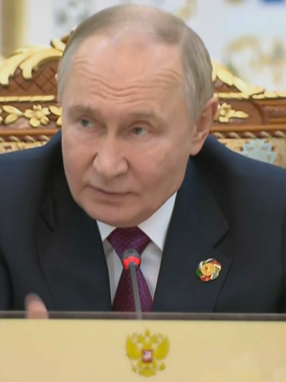 Putin elogia plano de Trump para o Oriente Médio #putin #orientemédio #conflito #resolução #eua  Durante o encontro 