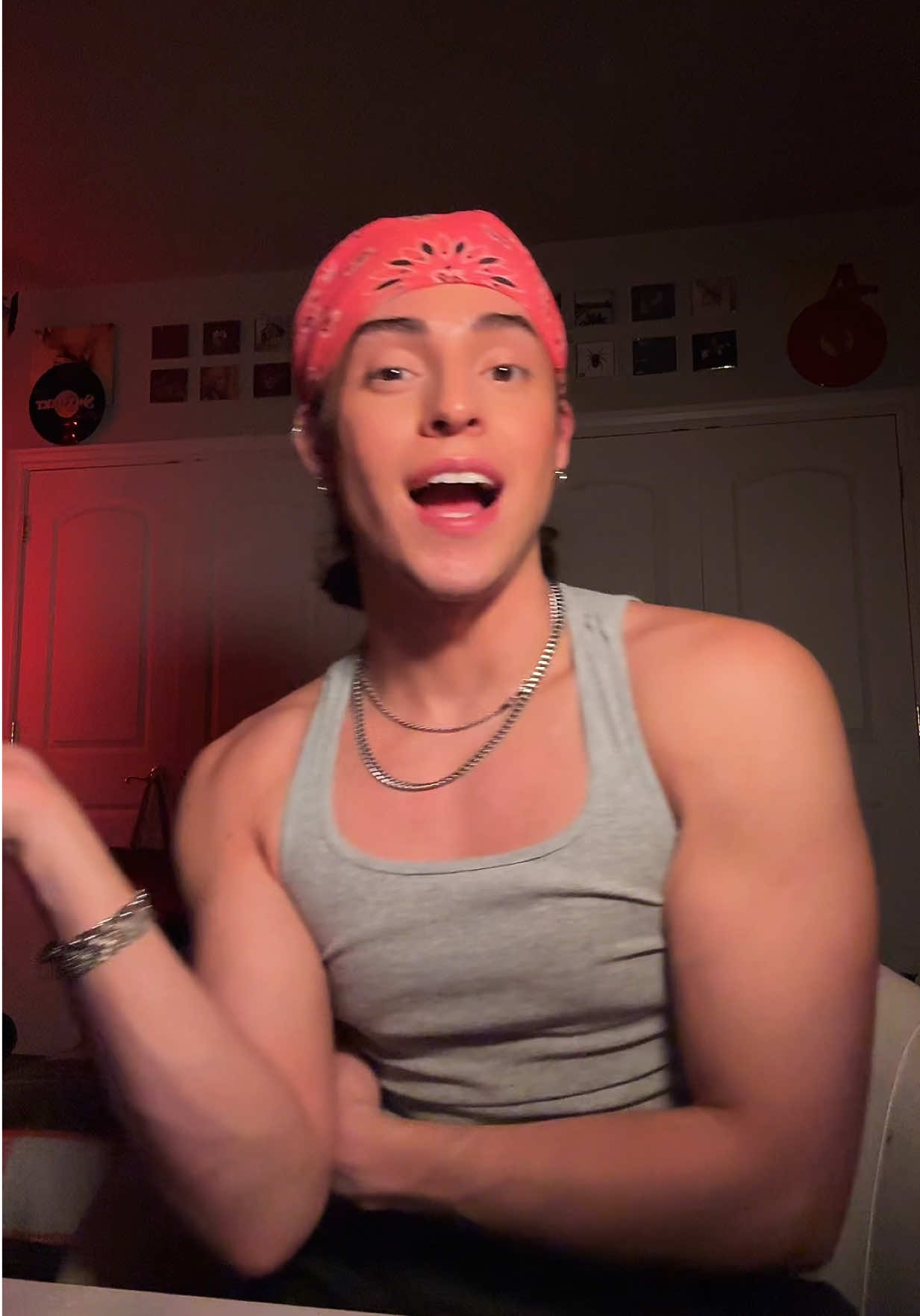 Thank you @Vinyl Holders ❤️❤️ theyre so cute!!! #fyp #vinyl #DIY #handyman #fypシ 