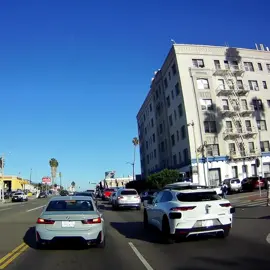 An Angeleno Waymo #waymo #jerk 