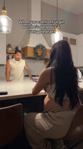 I mean overly gorgeous & pregnant @elliemdrno 