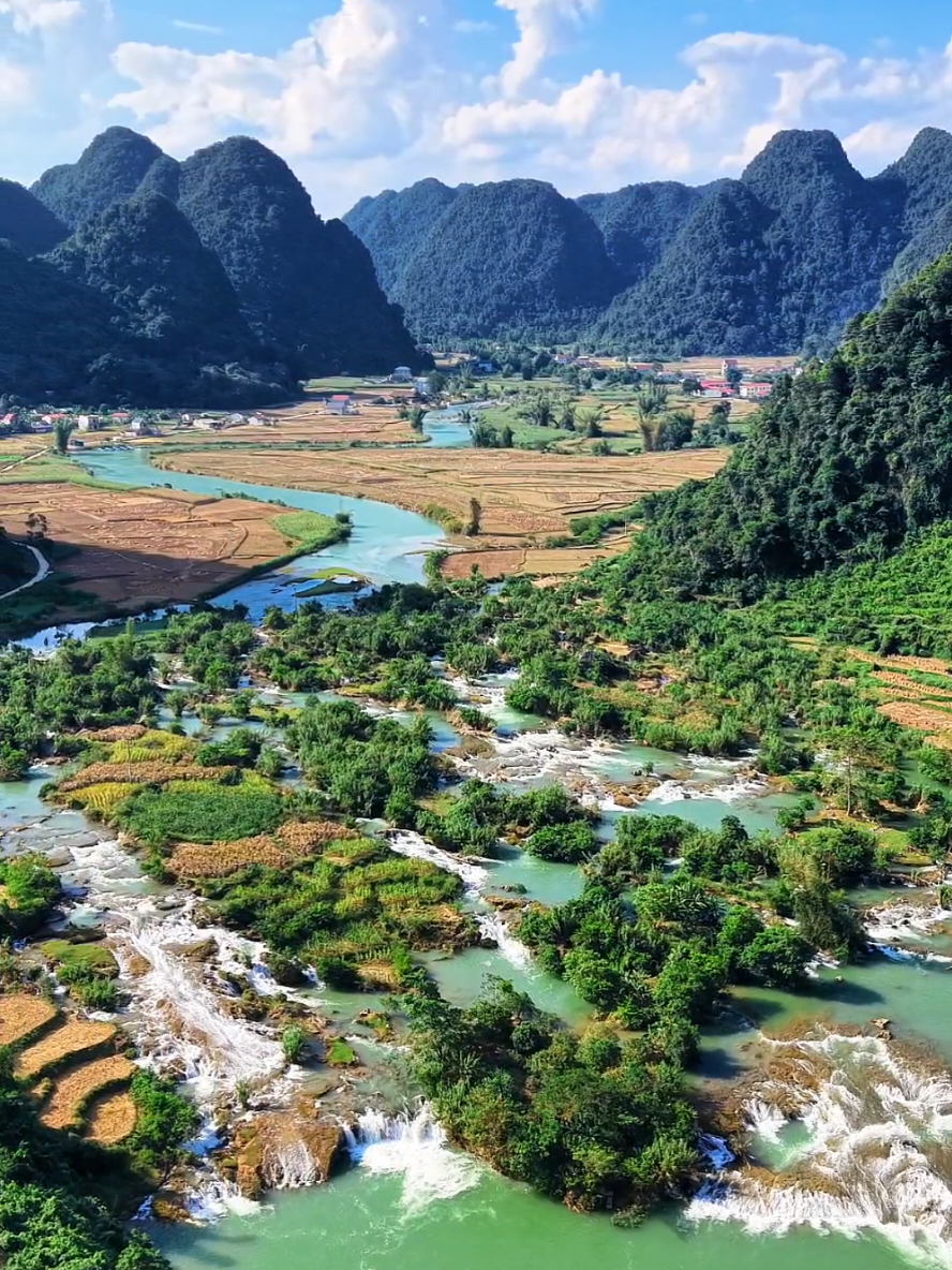 Thác Tiếng Thông Lộc, Trùng Khánh, Cao Bằng #hiepdidau #phongcanhthiennhien #dulichvietnam #dulichcaobang #caobang 