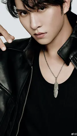 dibilang satu orang juga gue dulu percaya, semirip itu mereka😭🫵🏻#zhangjijun #shenhaonan #aktorchina #fypシ゚ 