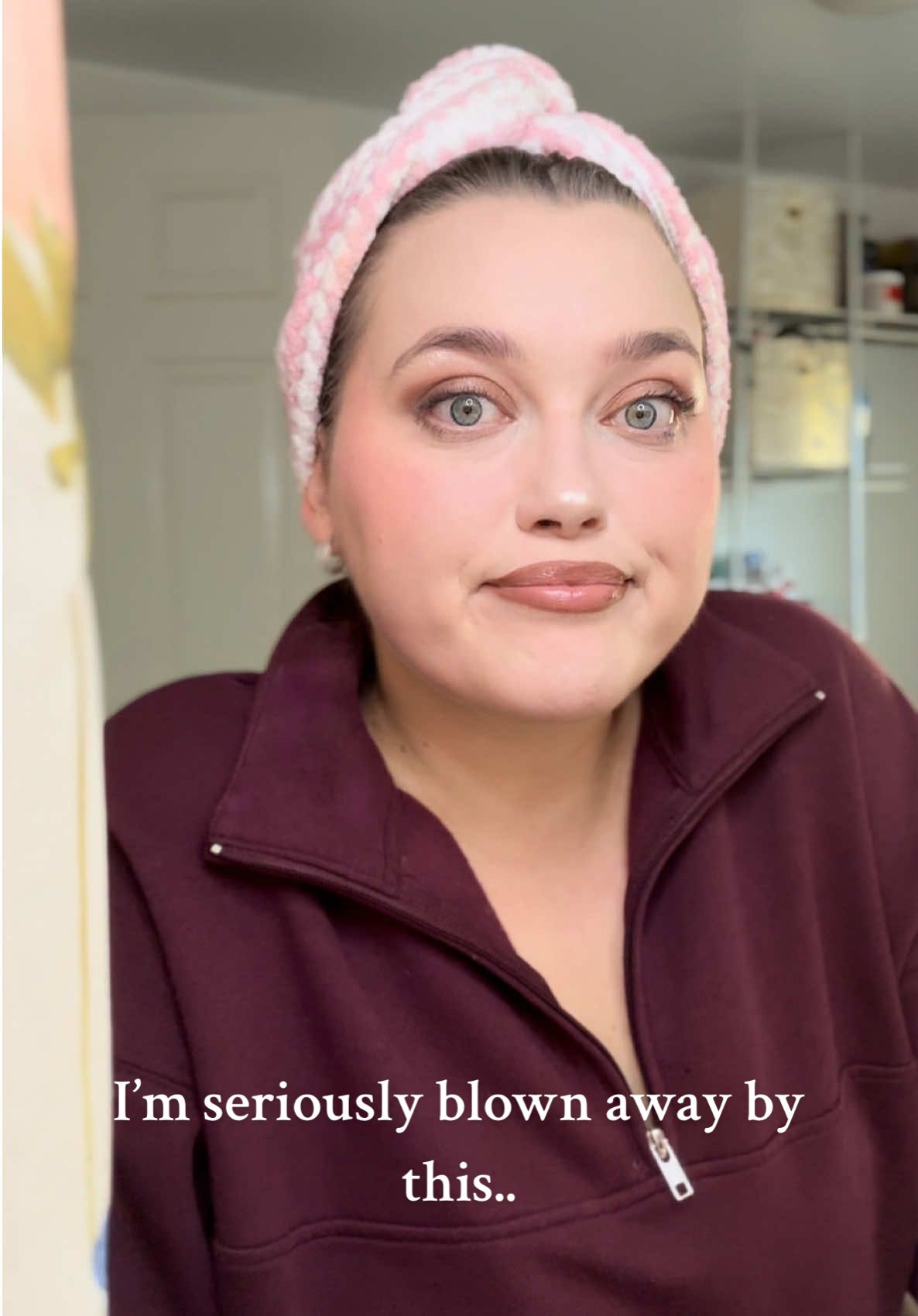 When you find blush at Walmart for $2 and decide to give it a try… @wetnwildbeauty I am blown away girl!!! 🥰😮‍💨🔥😍 #blush #makeup #wetnwildmakeup #makeupdeals 