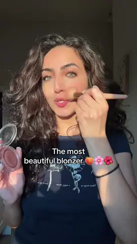 The most BEAUTIFUL blonzer for sunkissed makeup 🌸🍑🌺 #blonzer #blush #tiktokshopcreatorpicks #fallfestival #dealsforyoudays 
