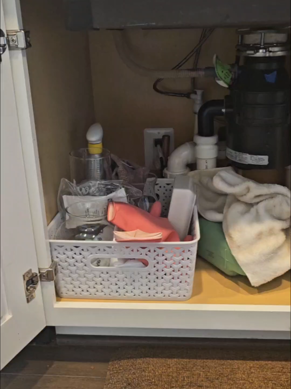 perfecto para debajo del zink en la cocina o tu baño!  #zinkorganizer #organizador  #limpieza 