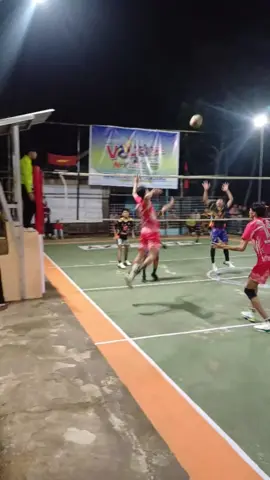 3 blok di hantam nya #volleyball #volitarkam #volleyballworld #fyppppppppppppppppppppppp 