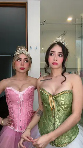Tiana & Charlotte 🐸🎀✨                             @karen torres🤍🐐  #yajanacano #fyp 