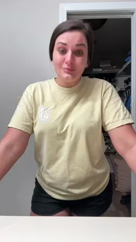 👀 it’s the “HMMM” in the background for me 😂😂😂 #farting #girlsfart #hilarious #fyp #getitgirl 