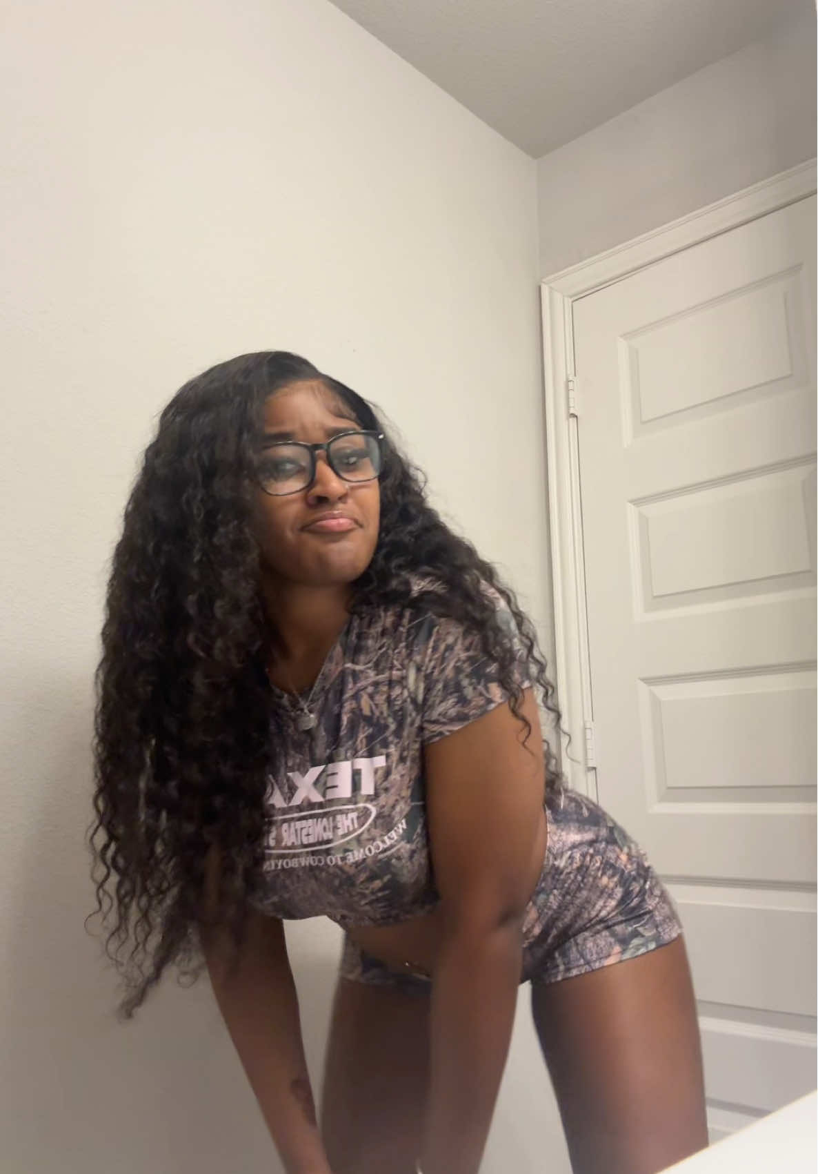 🤫🤫🤫 #fyp #trending #dancechallege #niah2pretty #blowthisup 